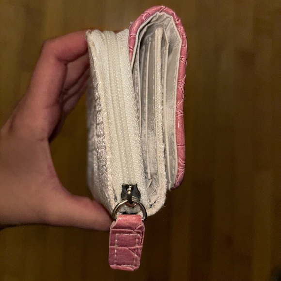 CUTE WALLET • Many compartments - Picture 6 of 7